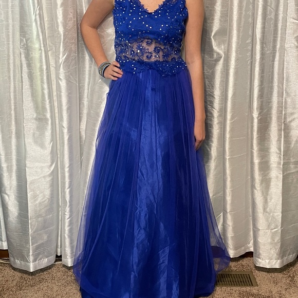 Dresses & Skirts - Blue Dress